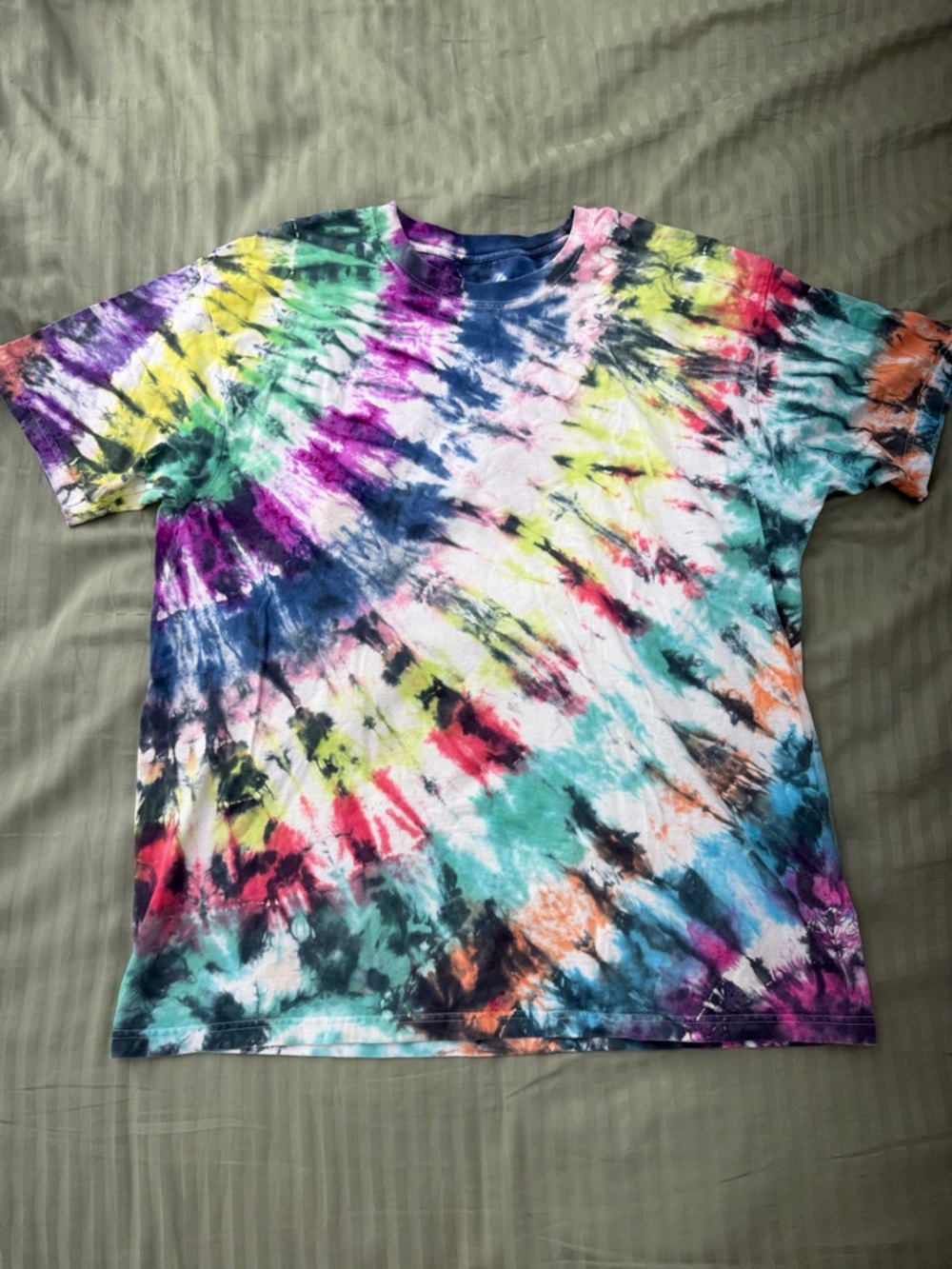 Men’s Tie-Dye Short Sleeve Tee - Multicolor